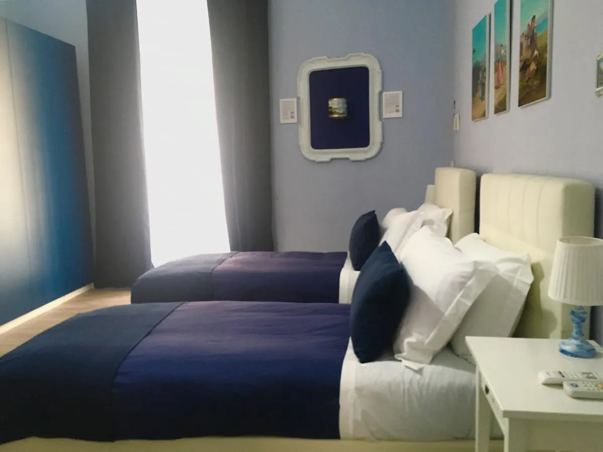 Hotel I 4 Elementi Nápoles Pensión
